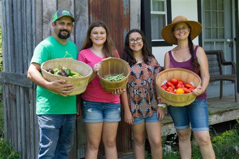 Family homesteading - Josh and Carolyn from Homesteading Family bring you practical knowledge on how to Grow, Preserve and Thrive on your homestead, whether you are in a city apartment or on 40 acres in the country. If ... 